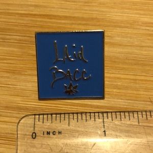 Laid bacc pin